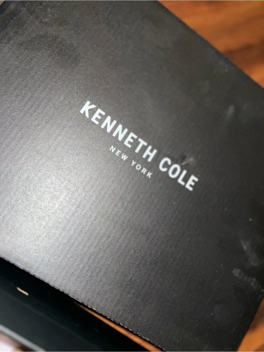 Kenneth Cole kenneth cole